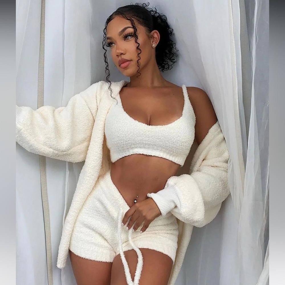 Living In It Cozy 3 Piece Set - Ivory